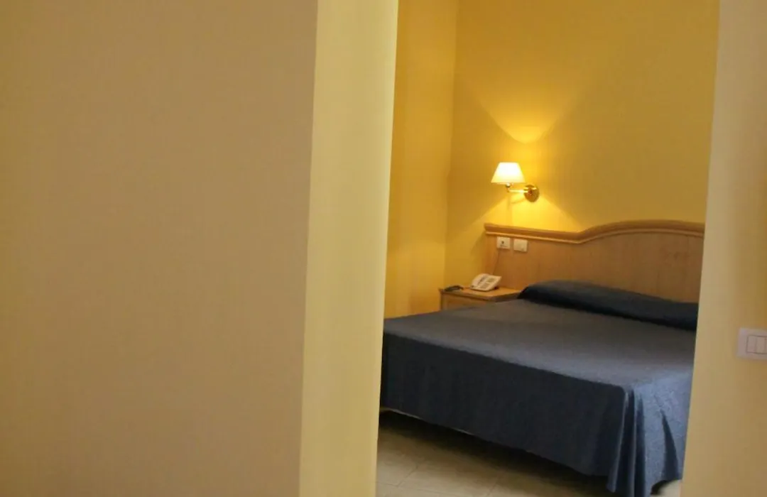Yacht Marina Hotel-1